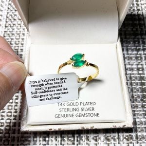 BRAND NEW Shivam 14k gold plated & sterling silver ring size 9 🤩 Box included